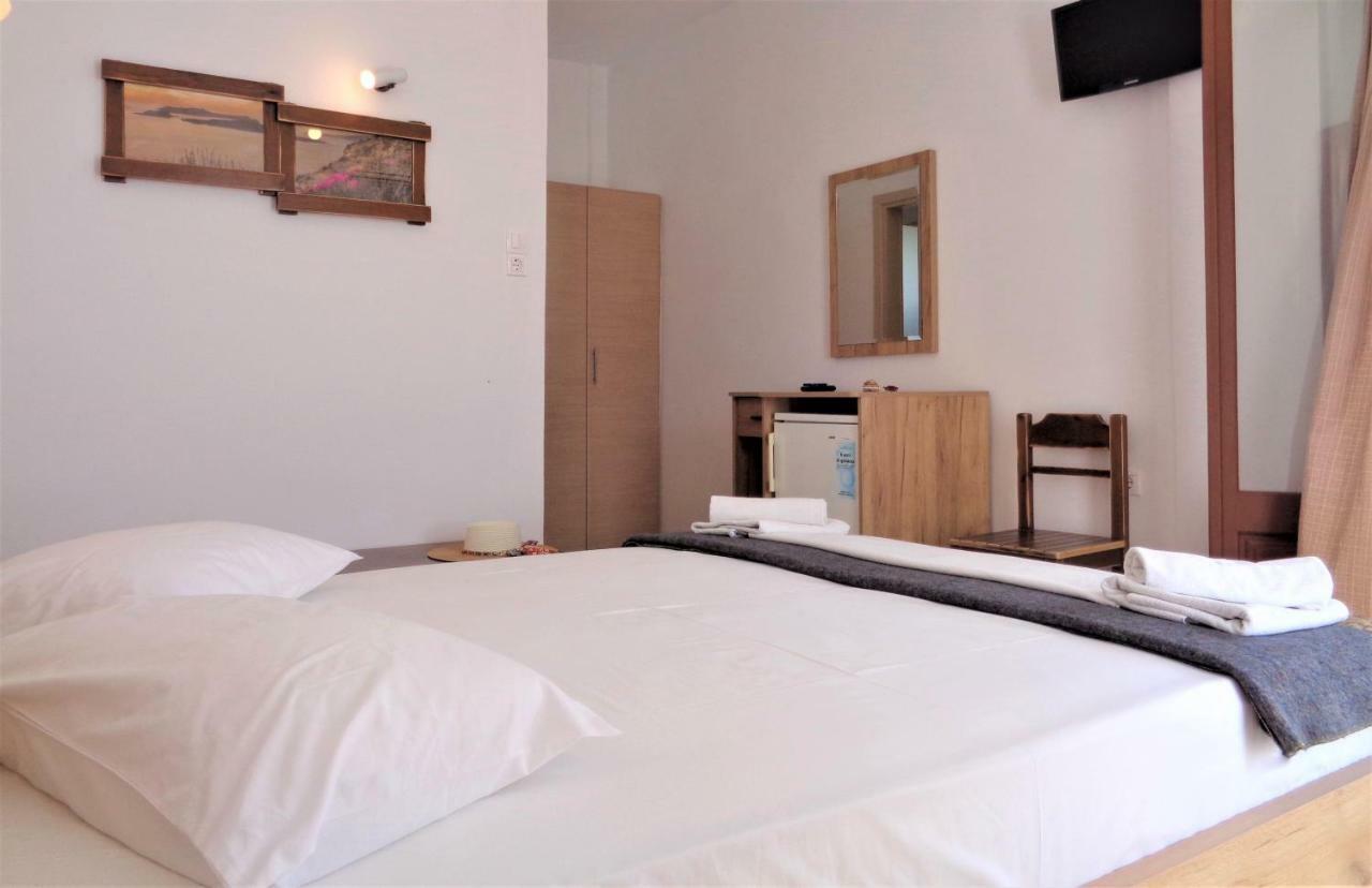 Hotel Adamastos Akrotírion Zewnętrze zdjęcie